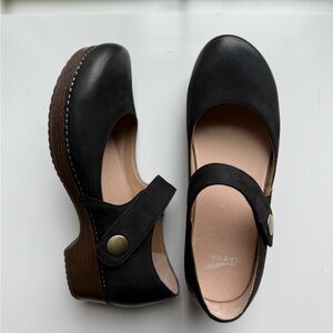 listing-status-banner